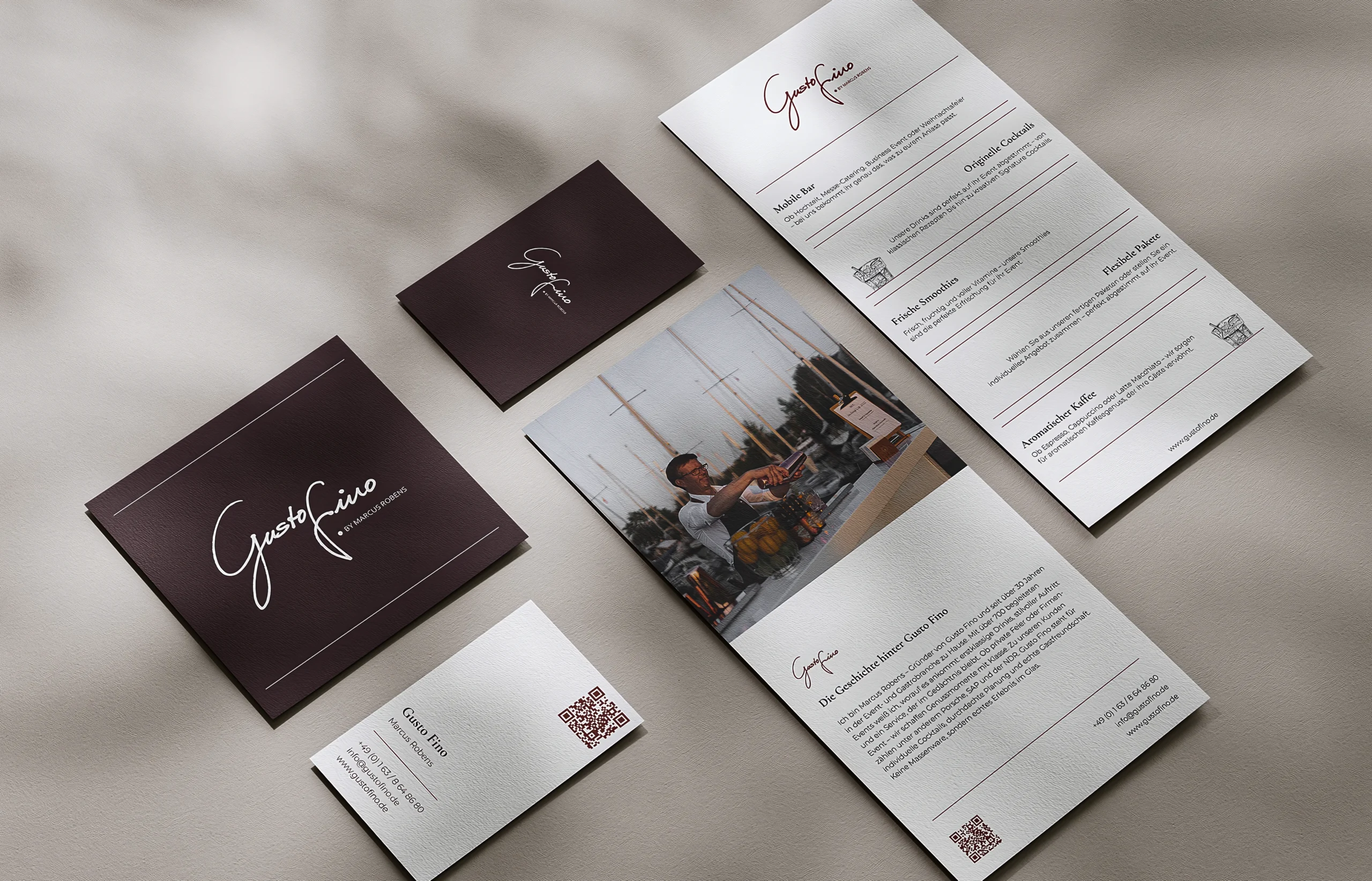 Mockup von Papierproduktionen wie Flyer für Gusto Fino